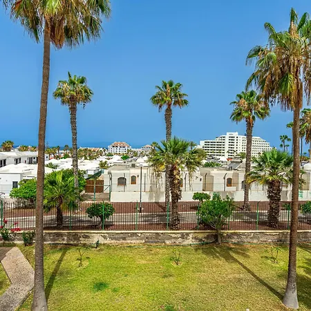 Modern Renovated With Terrace In Playa De Americas 公寓 *