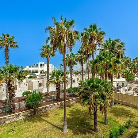 Modern Renovated With Terrace In Playa De Americas 公寓 *