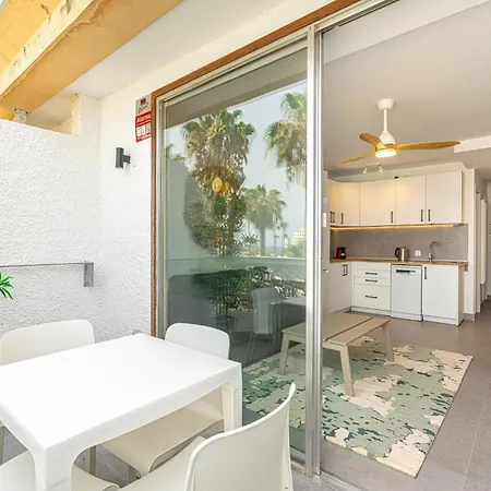 Modern Renovated With Terrace In Playa De Americas Apartmán Playa de las Americas (Tenerife)